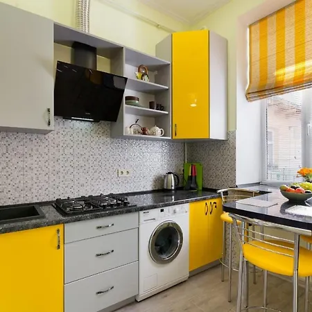 Vip Apartment In ♥ Of Lviv Exterior photo